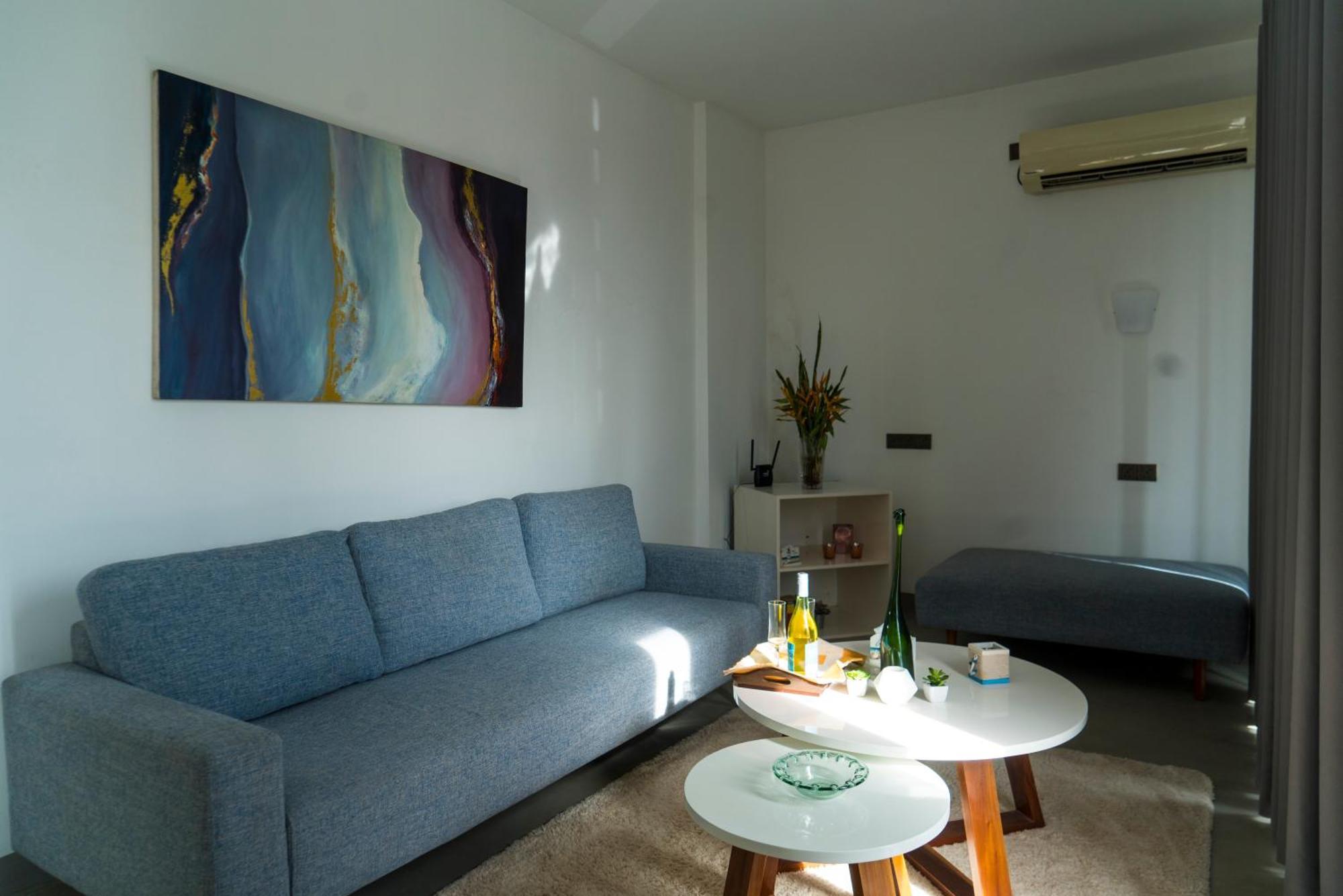 Four Petals Inn Colombo Exterior foto